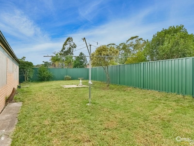 2 Lisa Close, Narellan NSW 2567