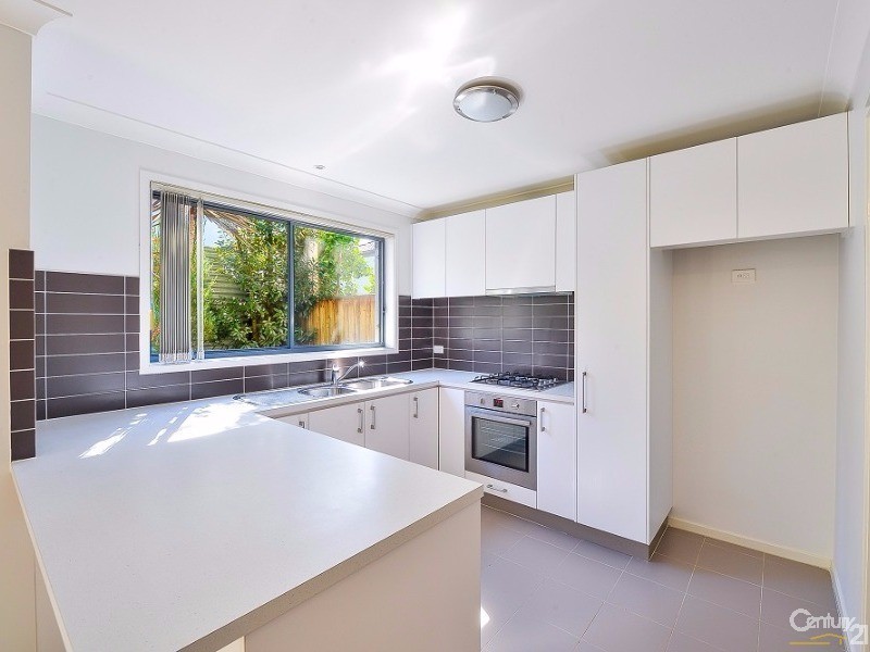 29 Minorca Cct, Spring Farm NSW 2570