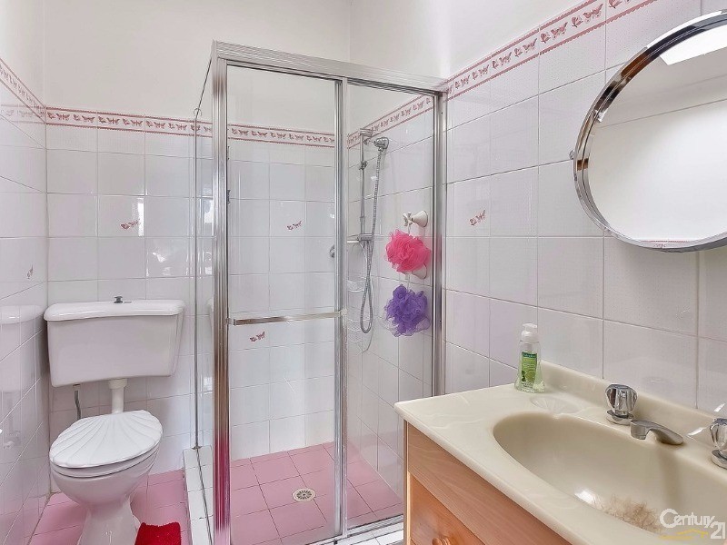 25 Box Road, Casula NSW 2170