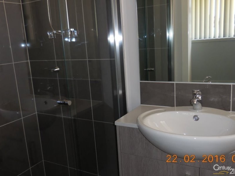 51 Richards Loop, Oran Park NSW 2570