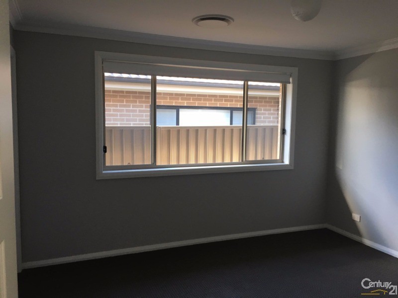 1  Apollo Place, Gregory Hills NSW 2557