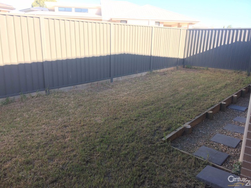 1  Apollo Place, Gregory Hills NSW 2557