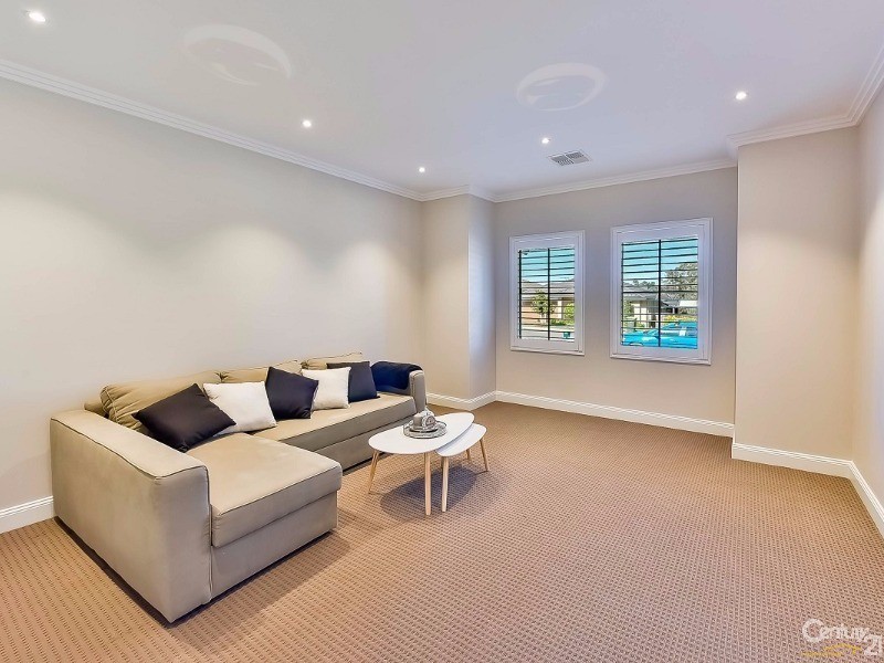 49 Macarthur Circuit, Camden Park NSW 2570
