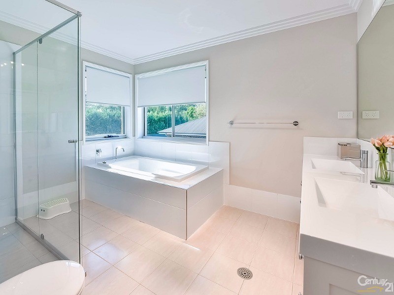 49 Macarthur Circuit, Camden Park NSW 2570