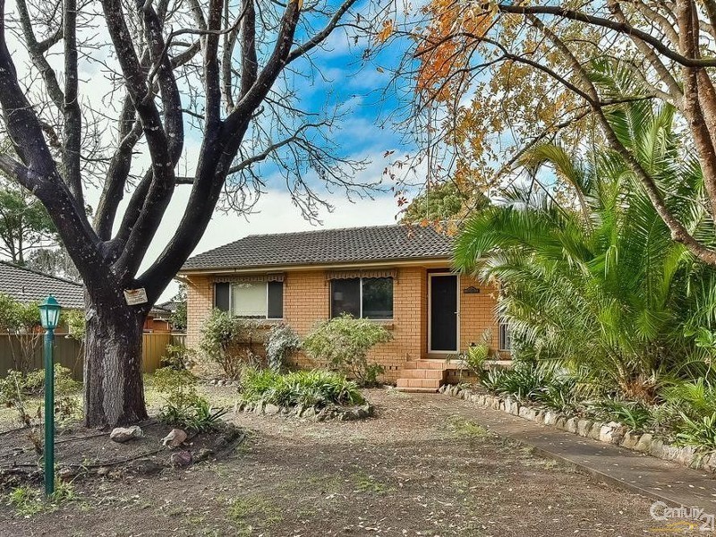 6 Peppin Place, Elderslie NSW 2570