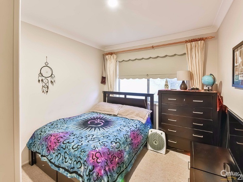 6 Peppin Place, Elderslie NSW 2570