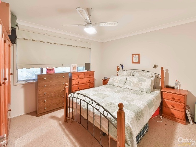 6 Peppin Place, Elderslie NSW 2570