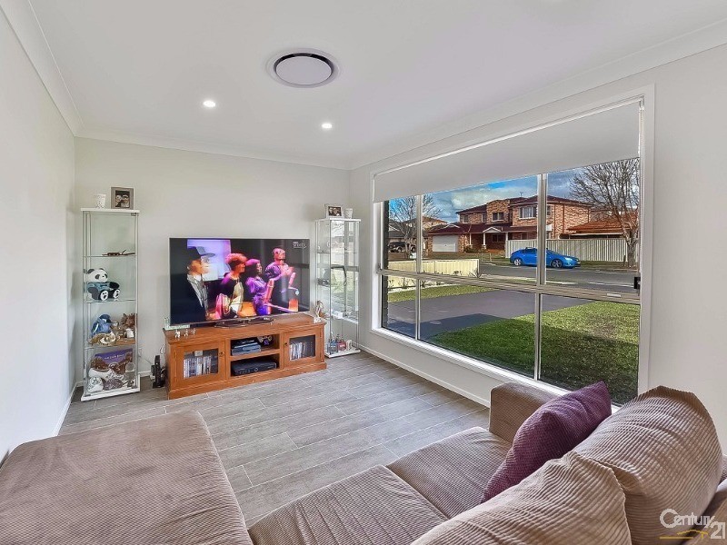 197 Gould Road, Eagle Vale NSW 2558