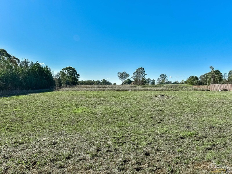 102 Springfield Road, Catherine Field NSW 2557