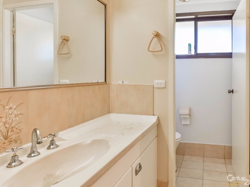 102 Springfield Road, Catherine Field NSW 2557
