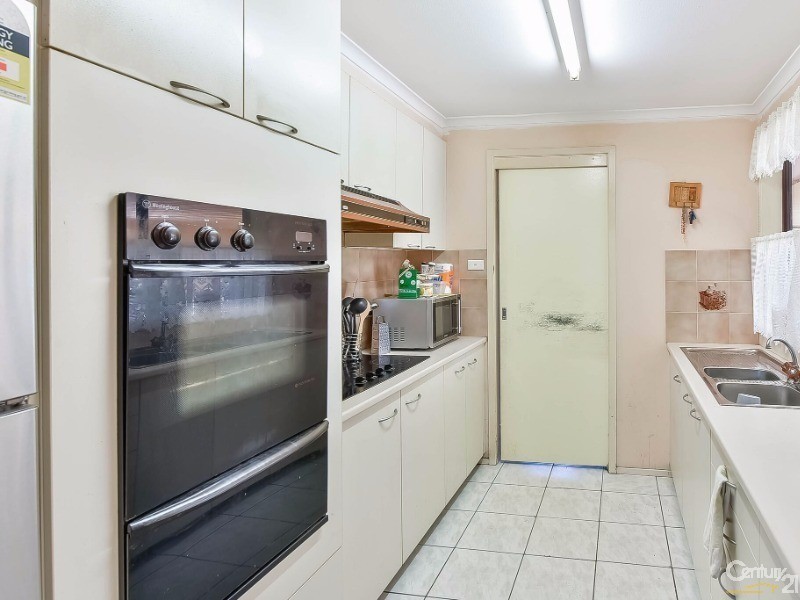 102 Springfield Road, Catherine Field NSW 2557