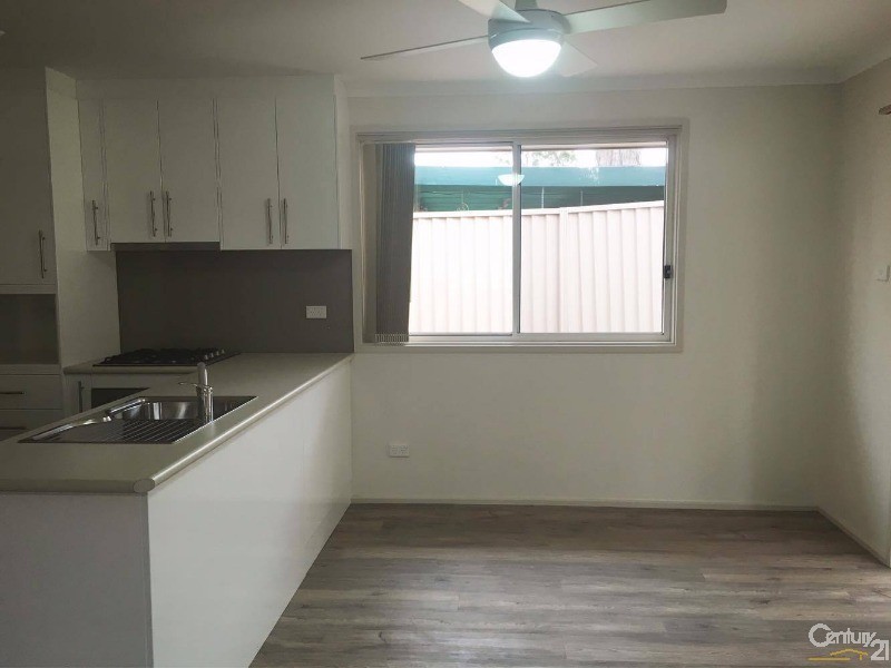 277 Welling Drive, Mount Annan NSW 2567