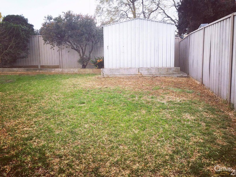 277 Welling Drive, Mount Annan NSW 2567