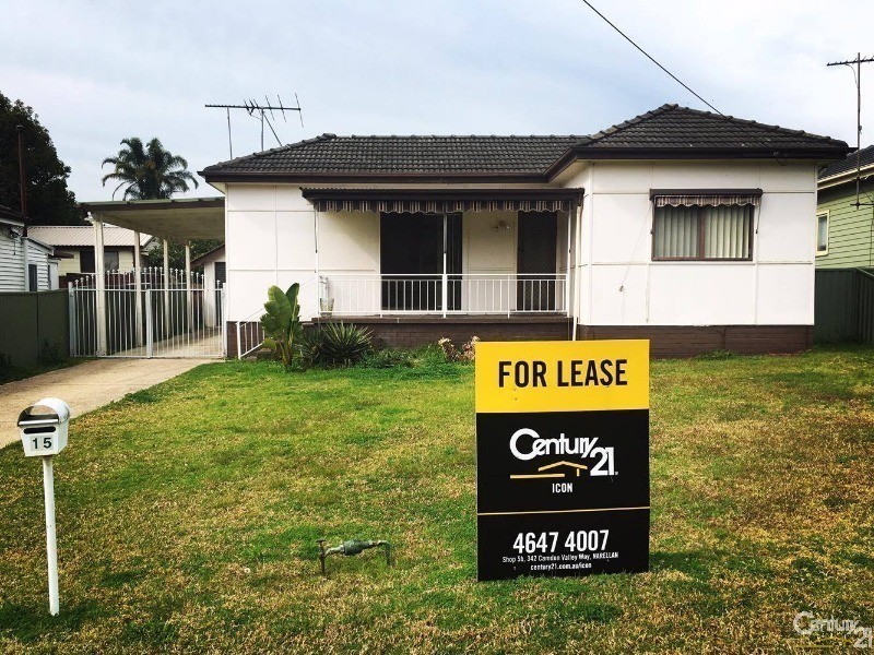 15 Dan Street, Campbelltown NSW 2560