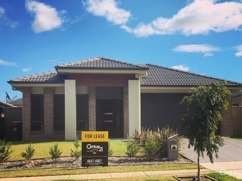 38 Hampshire Boulevard, Spring Farm NSW 2570