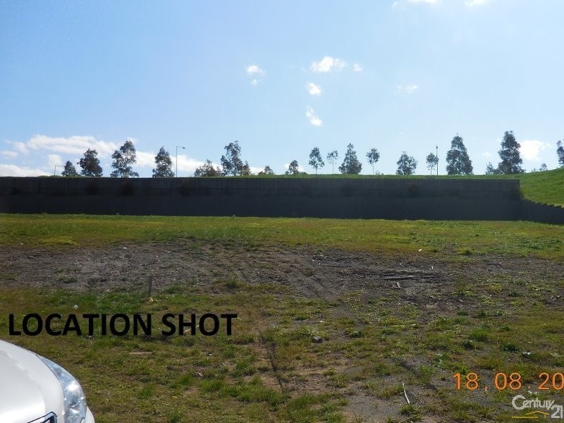 33 – Lot 2162- Mahoney Drive, Campbelltown NSW 2560