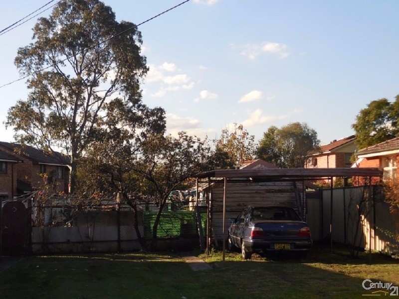 5 Boundary Road, Liverpool NSW 2170