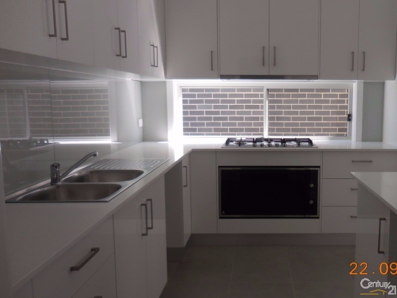 3 Akuna Street, Gregory Hills NSW 2557