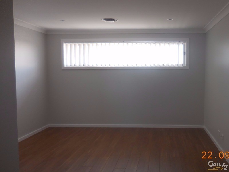 3 Akuna Street, Gregory Hills NSW 2557