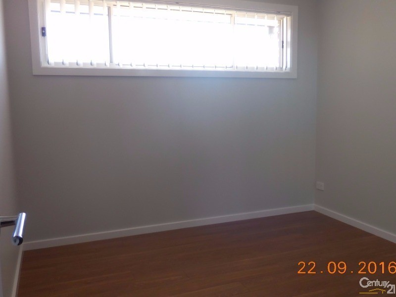 3 Akuna Street, Gregory Hills NSW 2557