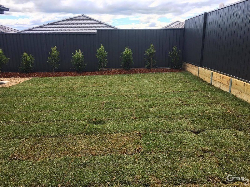 3 Akuna Street, Gregory Hills NSW 2557