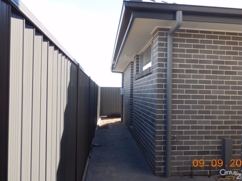 3A Akuna Street, Gregory Hills NSW 2557