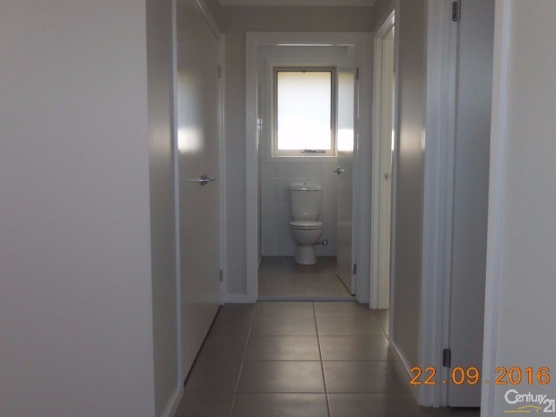 3A Akuna Street, Gregory Hills NSW 2557