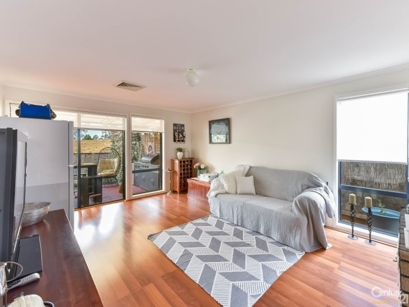 60  Glenrowan Drive, Harrington Park NSW 2567