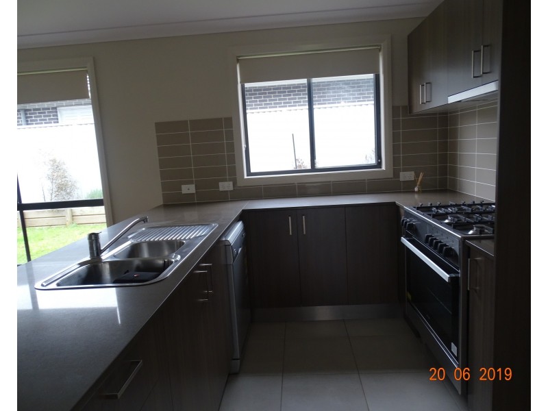 17 Correa Street, Gregory Hills NSW 2557