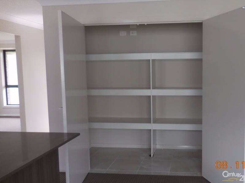 17 Correa Street, Gregory Hills NSW 2557