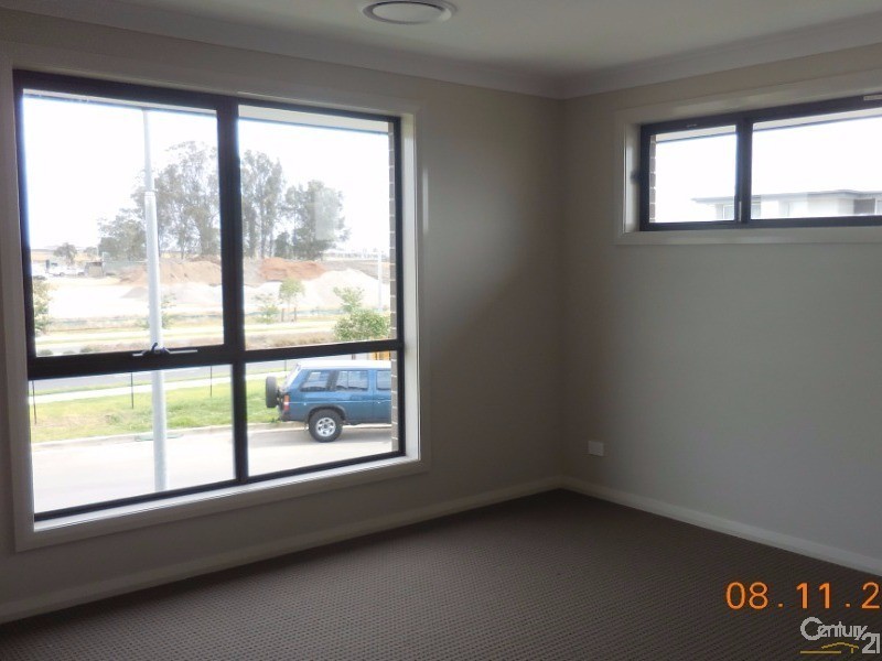 17 Correa Street, Gregory Hills NSW 2557