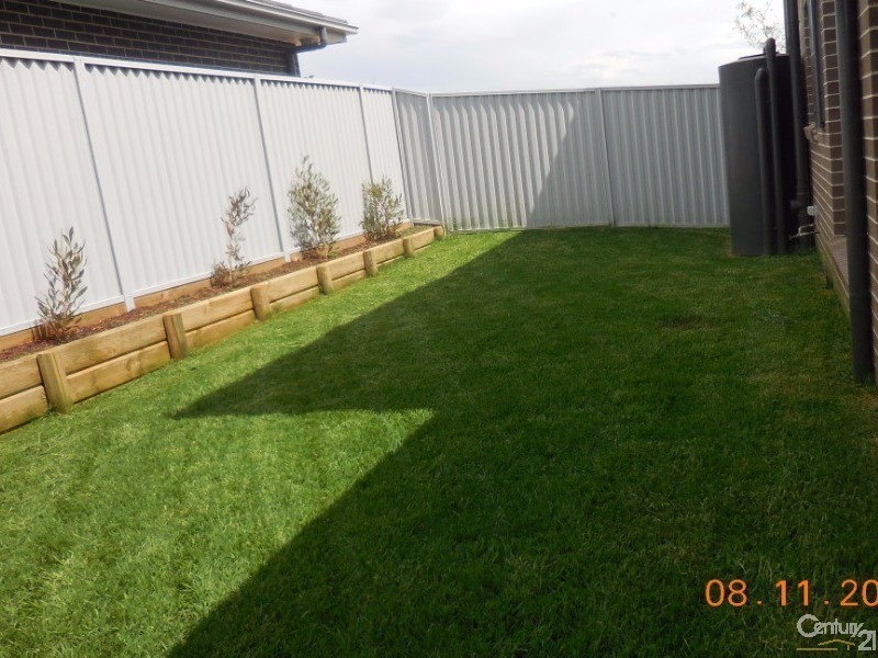 17 Correa Street, Gregory Hills NSW 2557