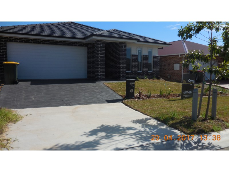 21 Harvey Street, Oran Park NSW 2570