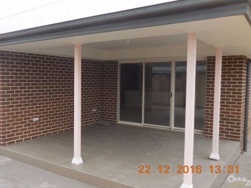 1 Crank Place, Elderslie NSW 2570