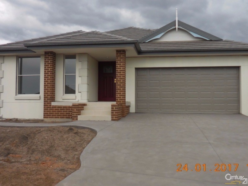 62 Hilder Street, Elderslie NSW 2570