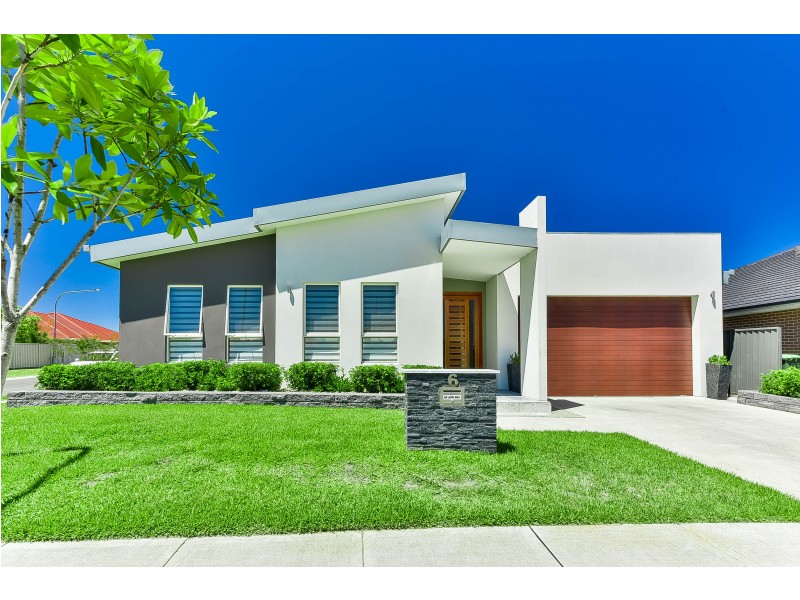 6 Duffy Street, Gregory Hills NSW 2557