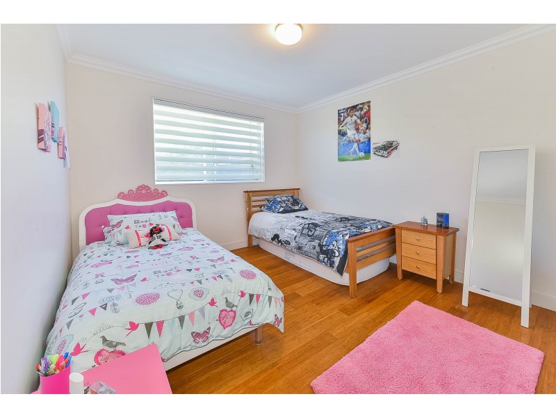 6 Duffy Street, Gregory Hills NSW 2557