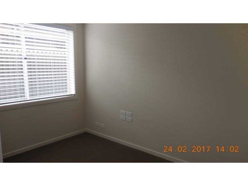 25 Explorer Street, Gregory Hills NSW 2557