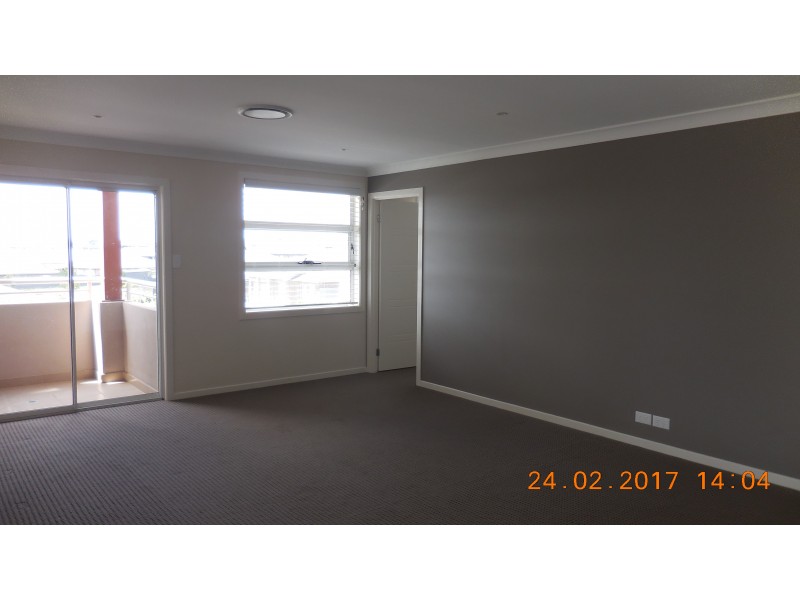 25 Explorer Street, Gregory Hills NSW 2557