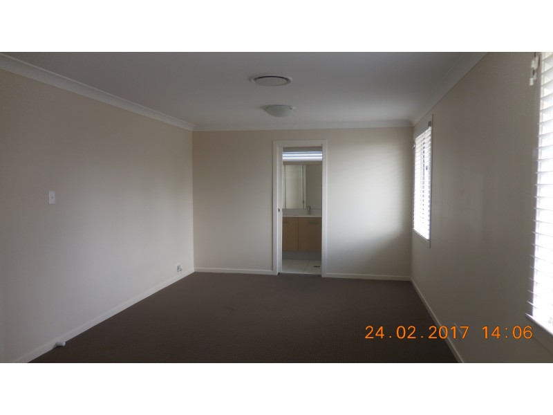 25 Explorer Street, Gregory Hills NSW 2557