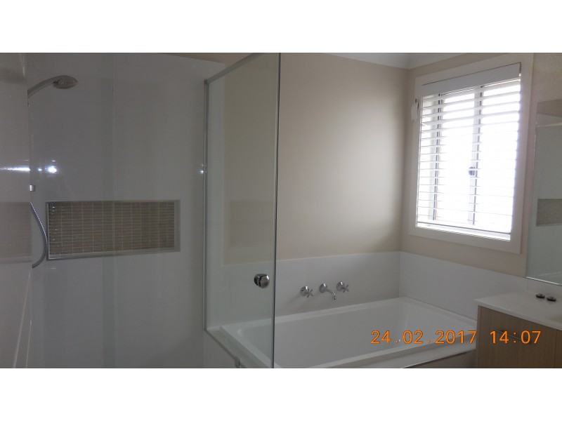 25 Explorer Street, Gregory Hills NSW 2557