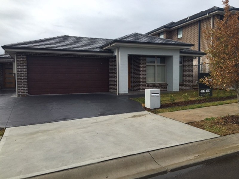 15 Allison Cct, Oran Park NSW 2570