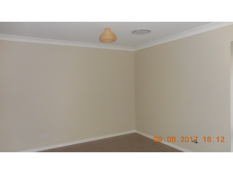 15 Allison Cct, Oran Park NSW 2570