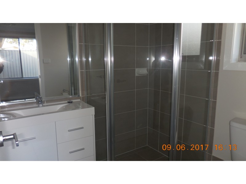15 Allison Cct, Oran Park NSW 2570