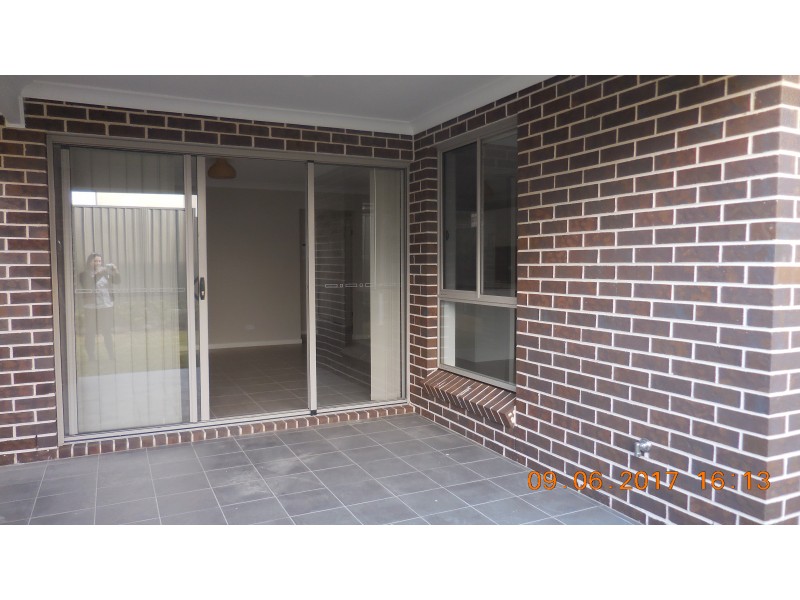 15 Allison Cct, Oran Park NSW 2570