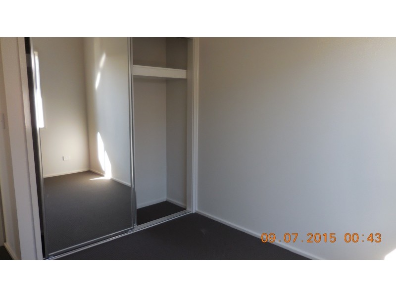 44B Easton Ave, Spring Farm NSW 2570