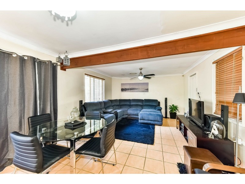 11  Moffat Place, Minto NSW 2566