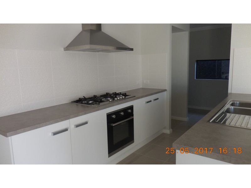 21 Correa Street, Gregory Hills NSW 2557