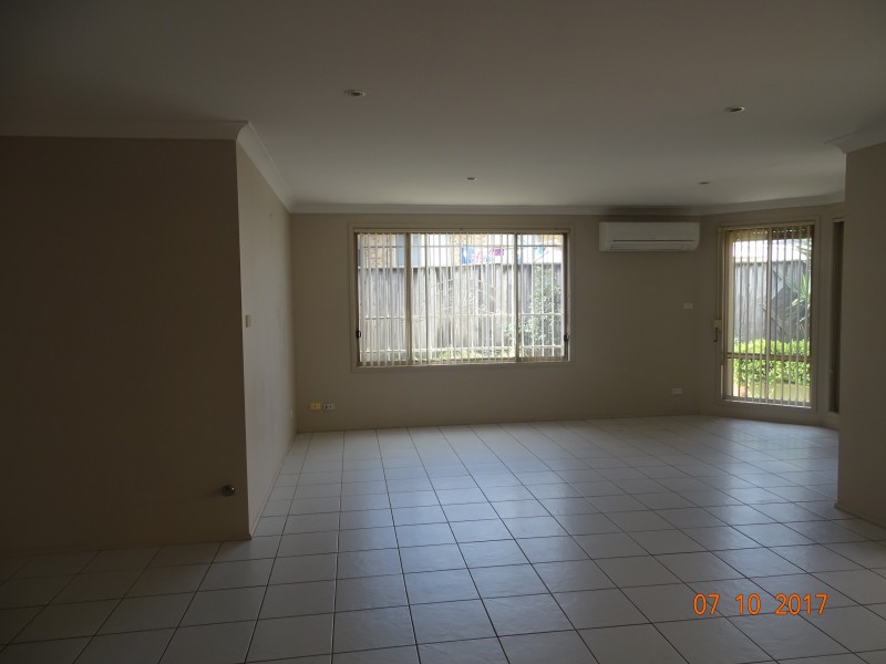 65 Tramway Drive, Currans Hill NSW 2567