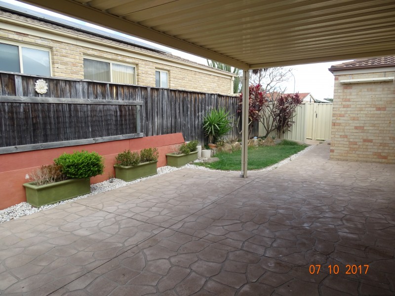 65 Tramway Drive, Currans Hill NSW 2567